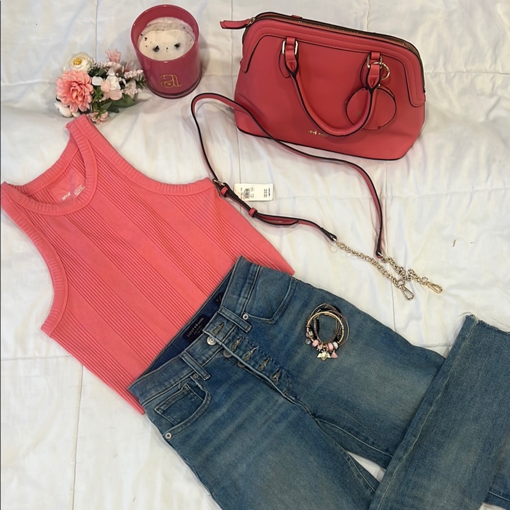 Aerie Fitted Pink Tank Top Top and bag included. - Picture 4 of 4
